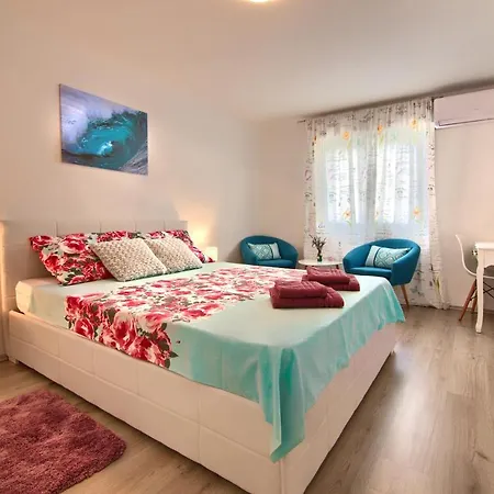 Mila Apartman *